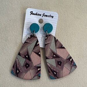 Fashion Jewelry Teal and Brown Geometric Earrings